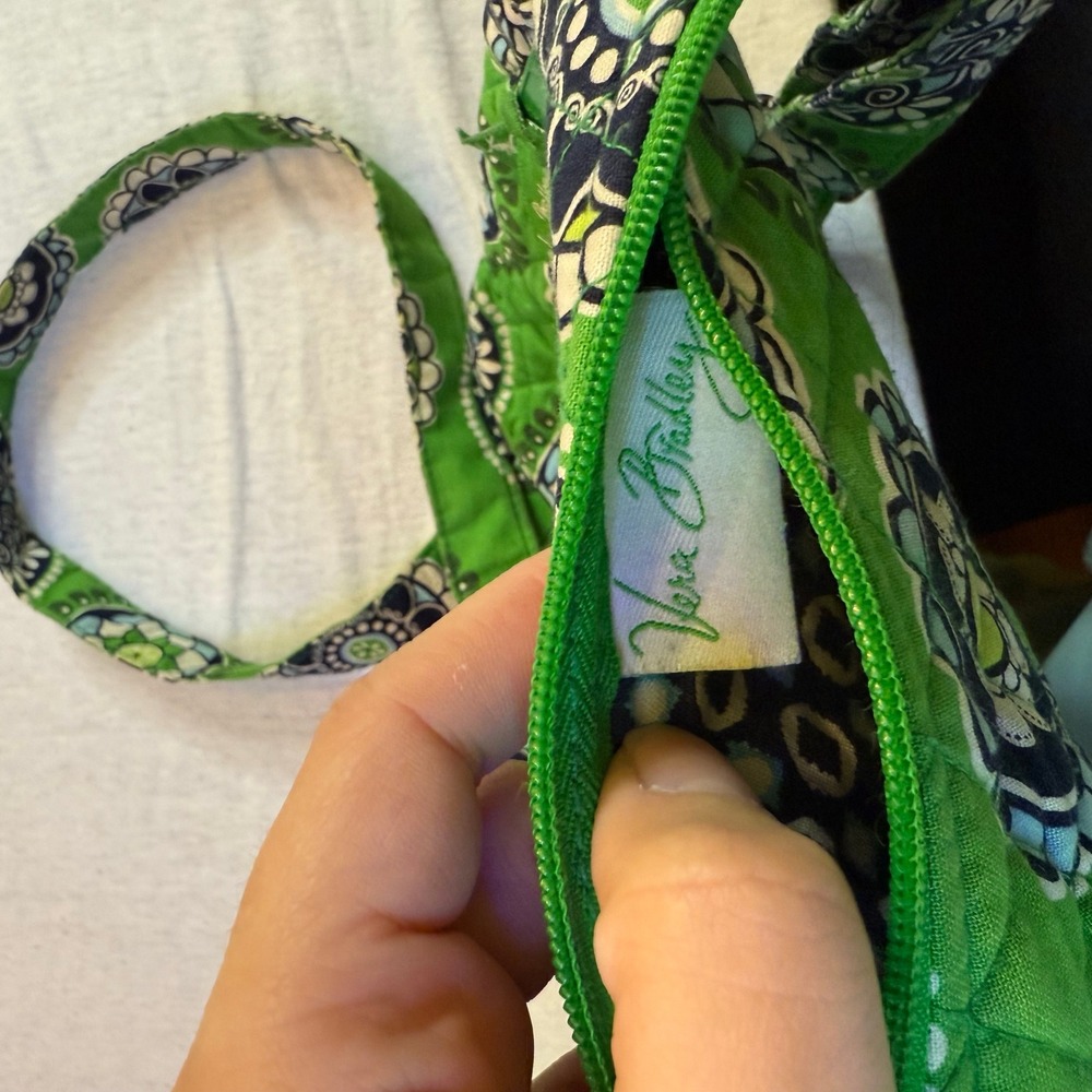Vera Bradley Quilted Green‎ Mandala Crossbody Bag Adjustable Strap - Picture 6 of 8